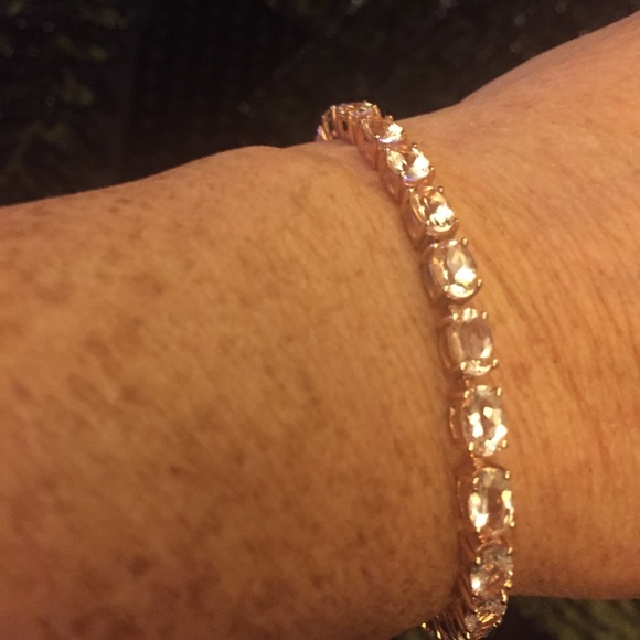 PRICE DROP! Morganite Tennis Bracelet NWOT - Picture 3 of 8
